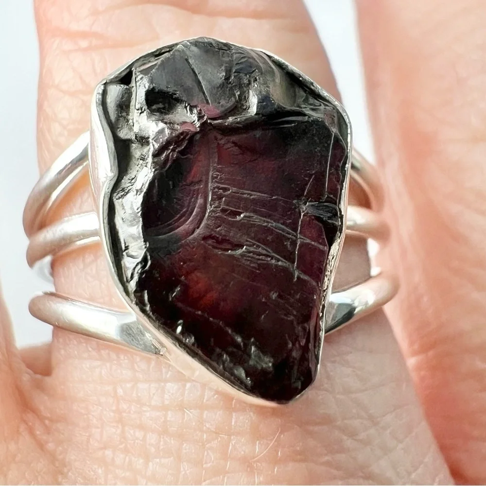 Rough Garnet Ring Size 7 Solid Sterling Silver 925 Chunky Handmade - Picture 3 of 11